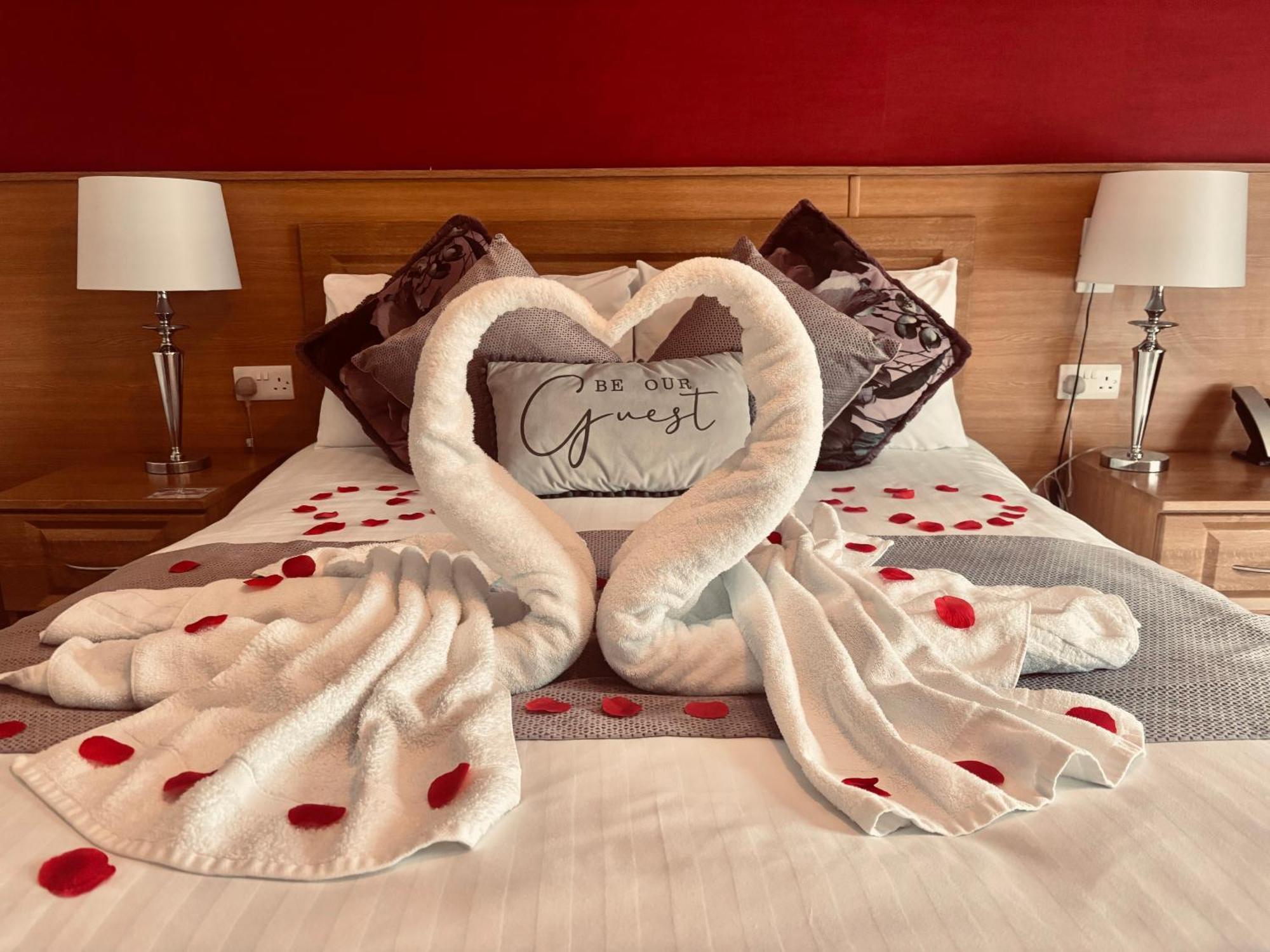 The Hedges Hotel Stranocum Zewnętrze zdjęcie